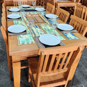 Mesa com patina tampo em peroba