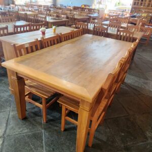 Mesa mineira tampo em peroba 1,80x0,90